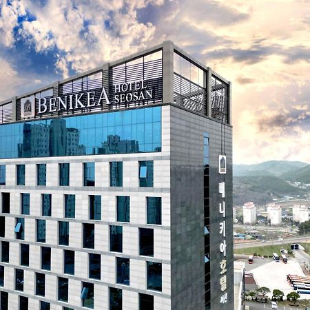 Benikea Hotel Seosan Exterior photo