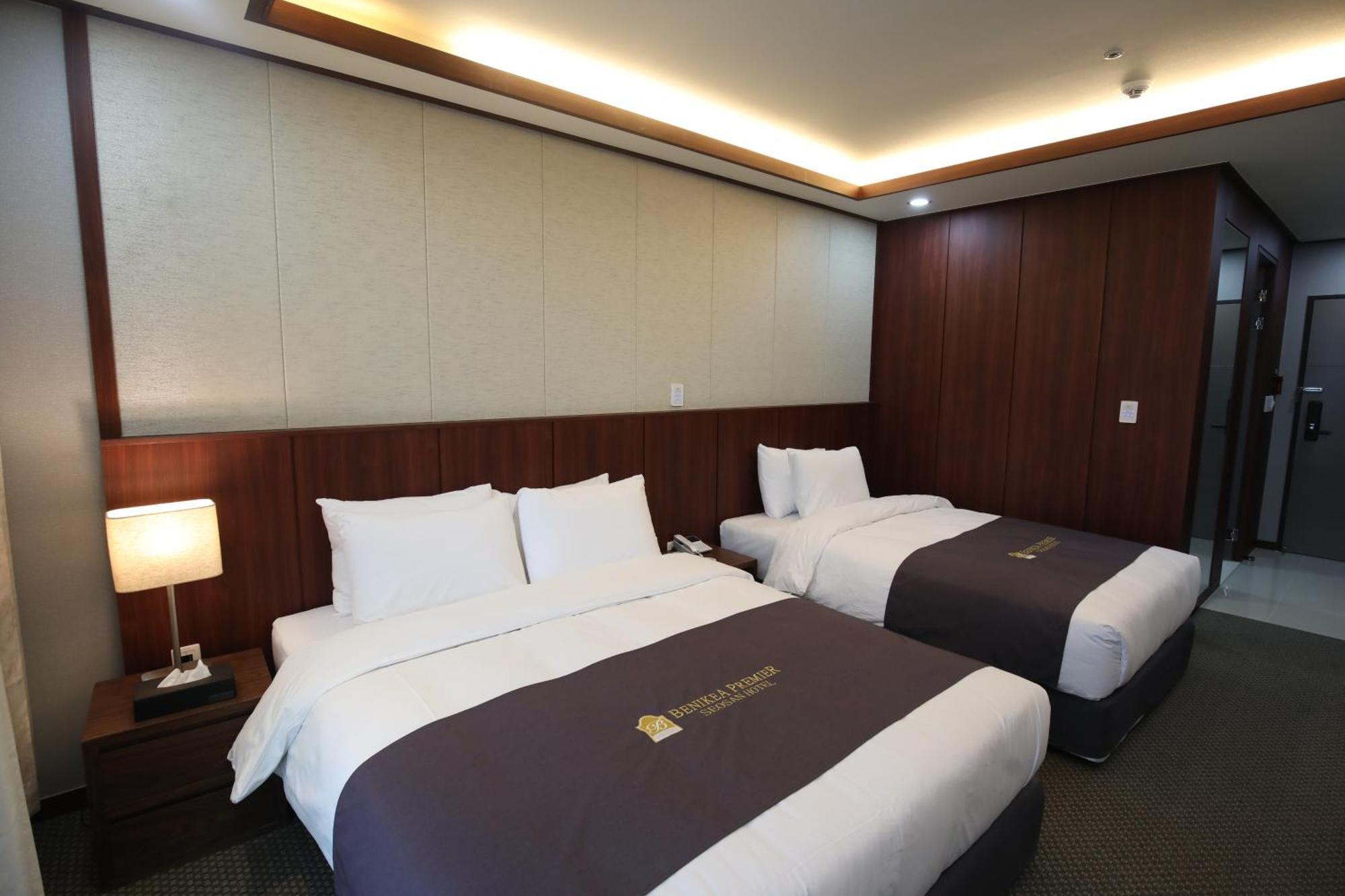 Benikea Hotel Seosan Exterior photo